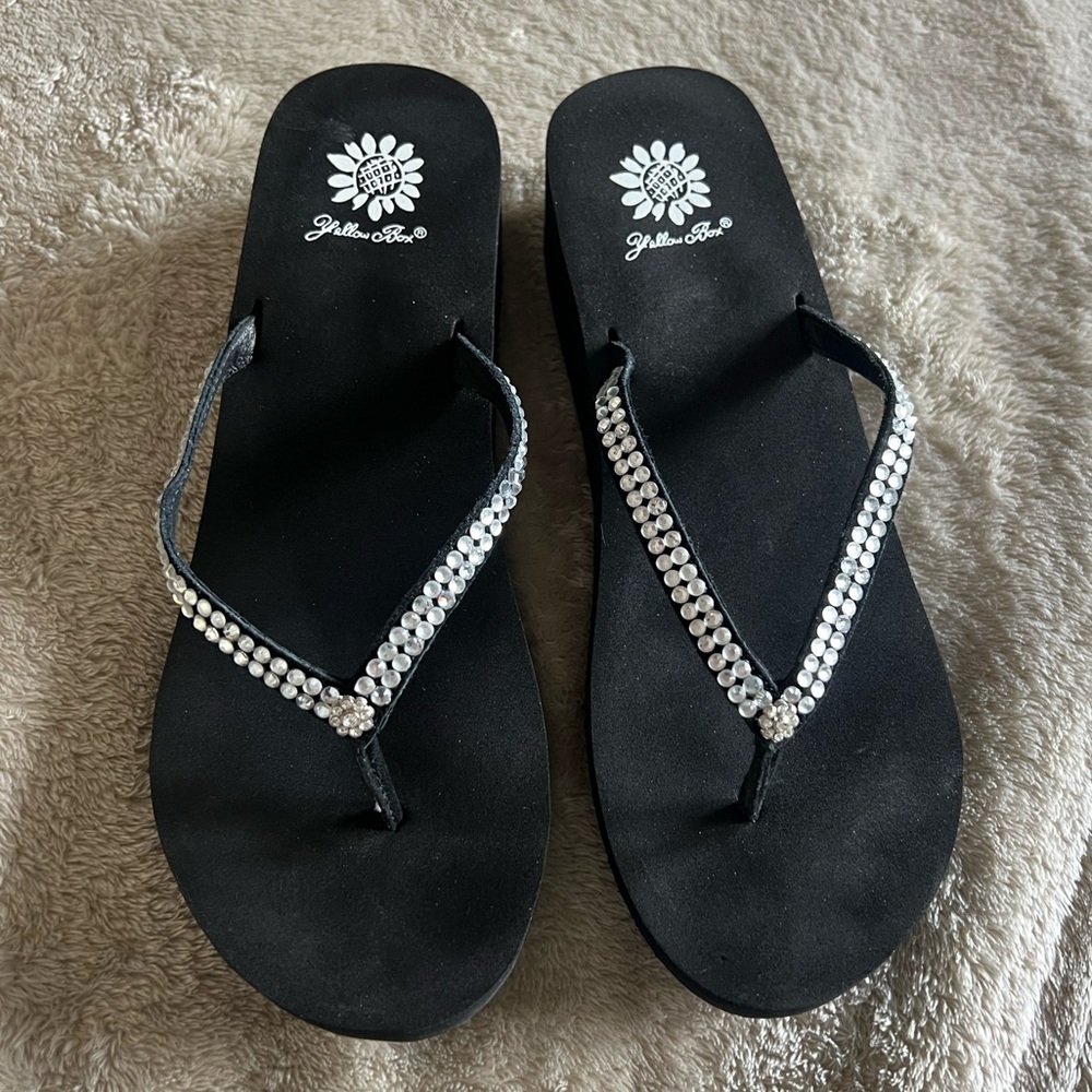 NWT Yellowbox Custard Black Sandals - Picture 9 of 9